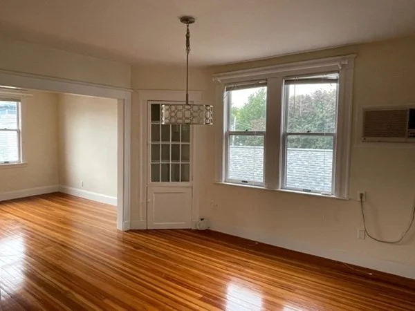 2 bed, 1 bath apartment for rent at 95 Allston Unit 3, Cambridgeport — photo 5 of 12