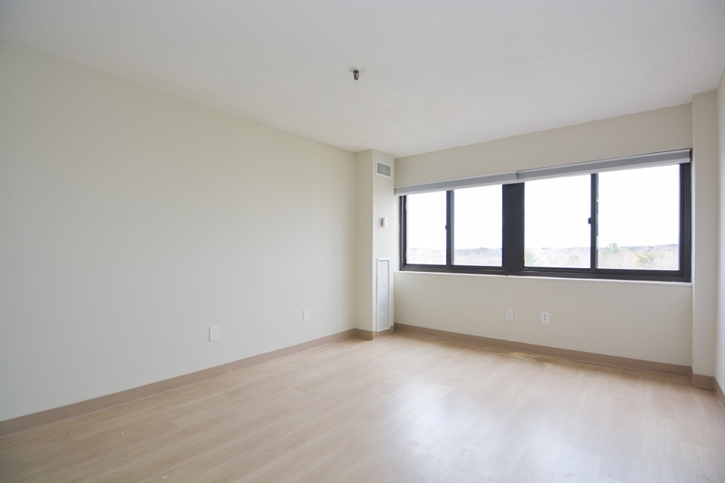 2 bed, 2 bath apartment for rent at 95 Audubon Rd Unit 1216, Wakefield — photo 19 of 30