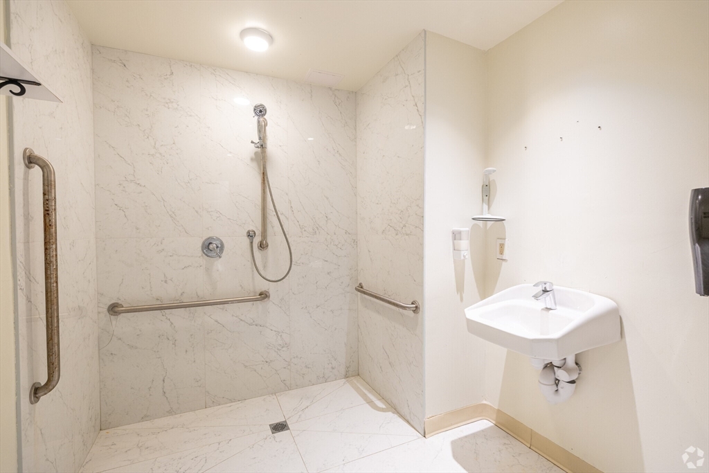 2 bed, 2 bath apartment for rent at 95 Audubon Rd Unit 1216, Wakefield — photo 12 of 30