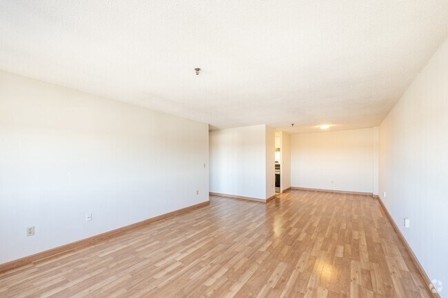 1 bed, 1 bath apartment for rent at 95 Audubon Rd Unit 810, Wakefield — photo 5 of 27