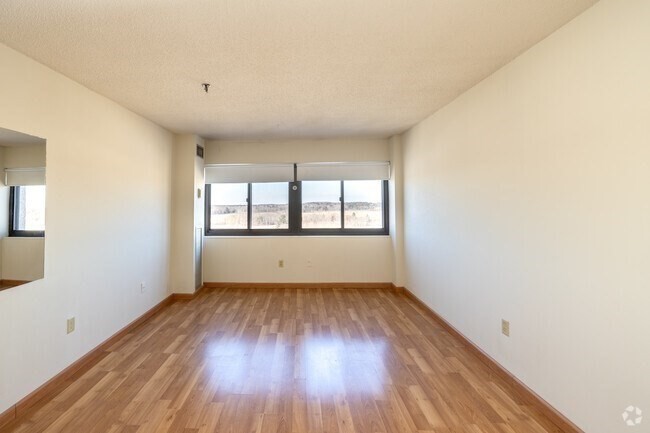 2 bed, 2 bath apartment for rent at 95 Audubon Rd Unit 906, Wakefield — photo 13 of 32