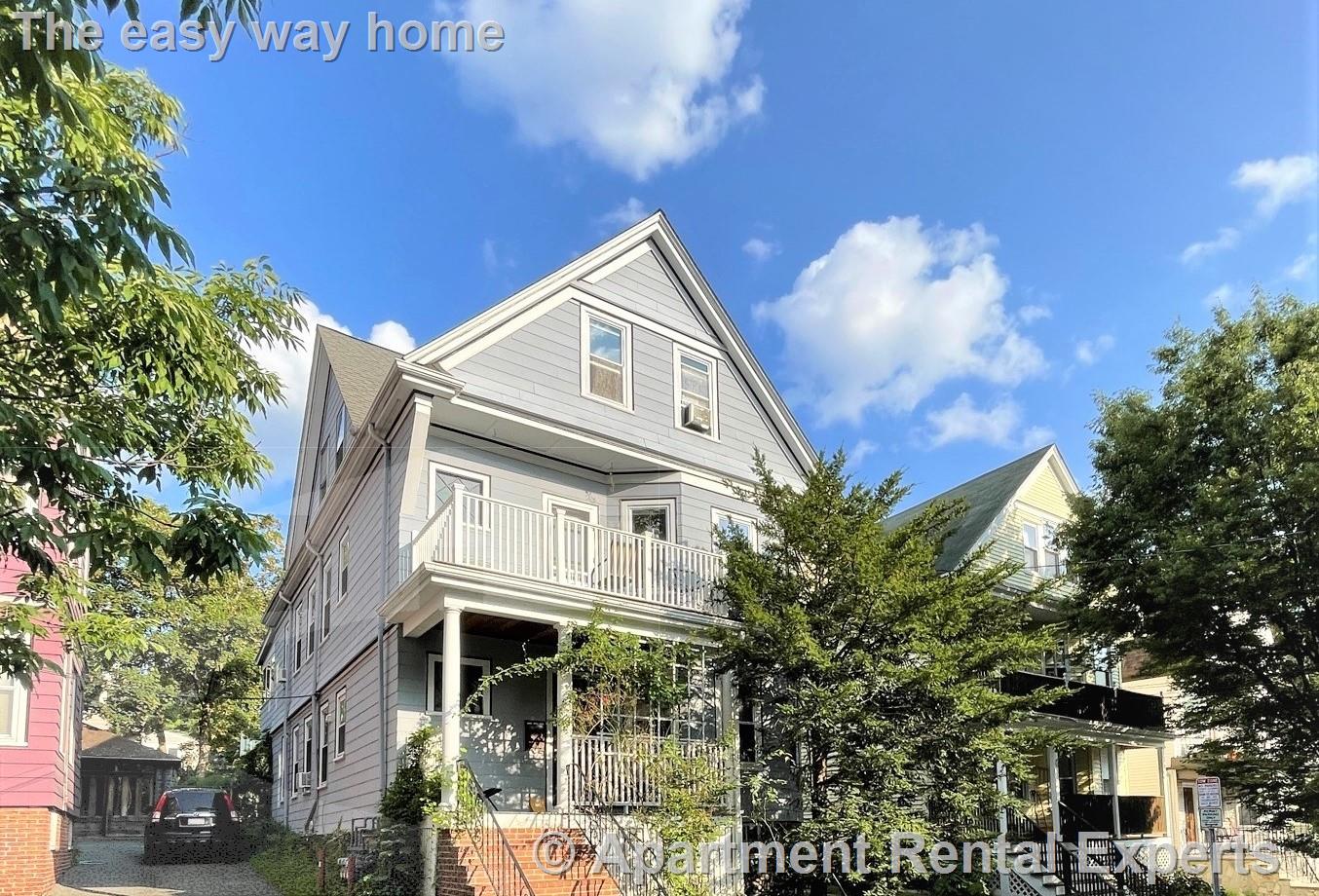 2 bed, 1 bath apartment for rent at 95 Bartlett St Unit 3, Winter Hill — photo 5 of 6