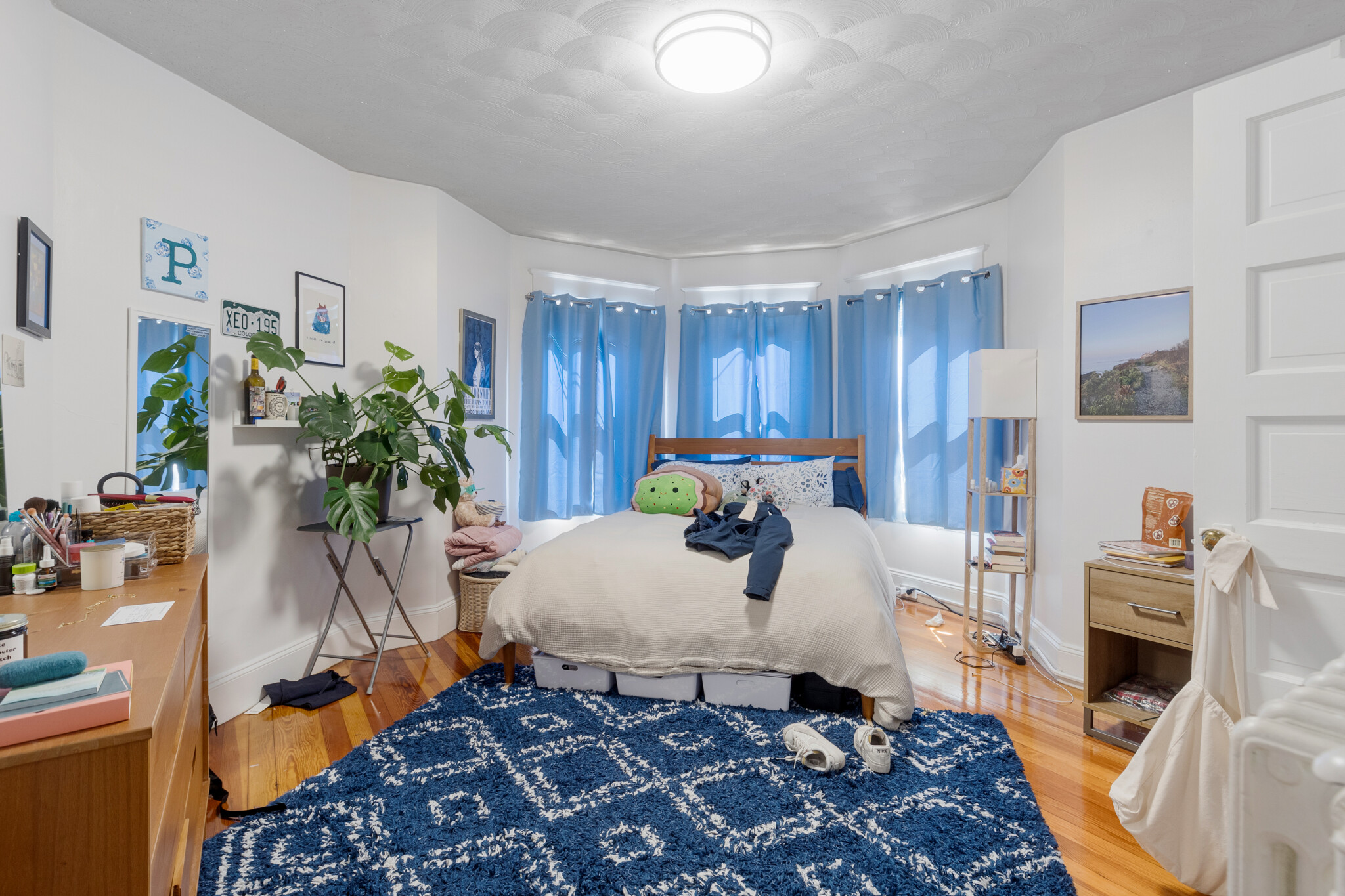 3 bed, 1 bath apartment for rent at 95 Beacon St Unit 2, Ward Two — photo 6 of 12