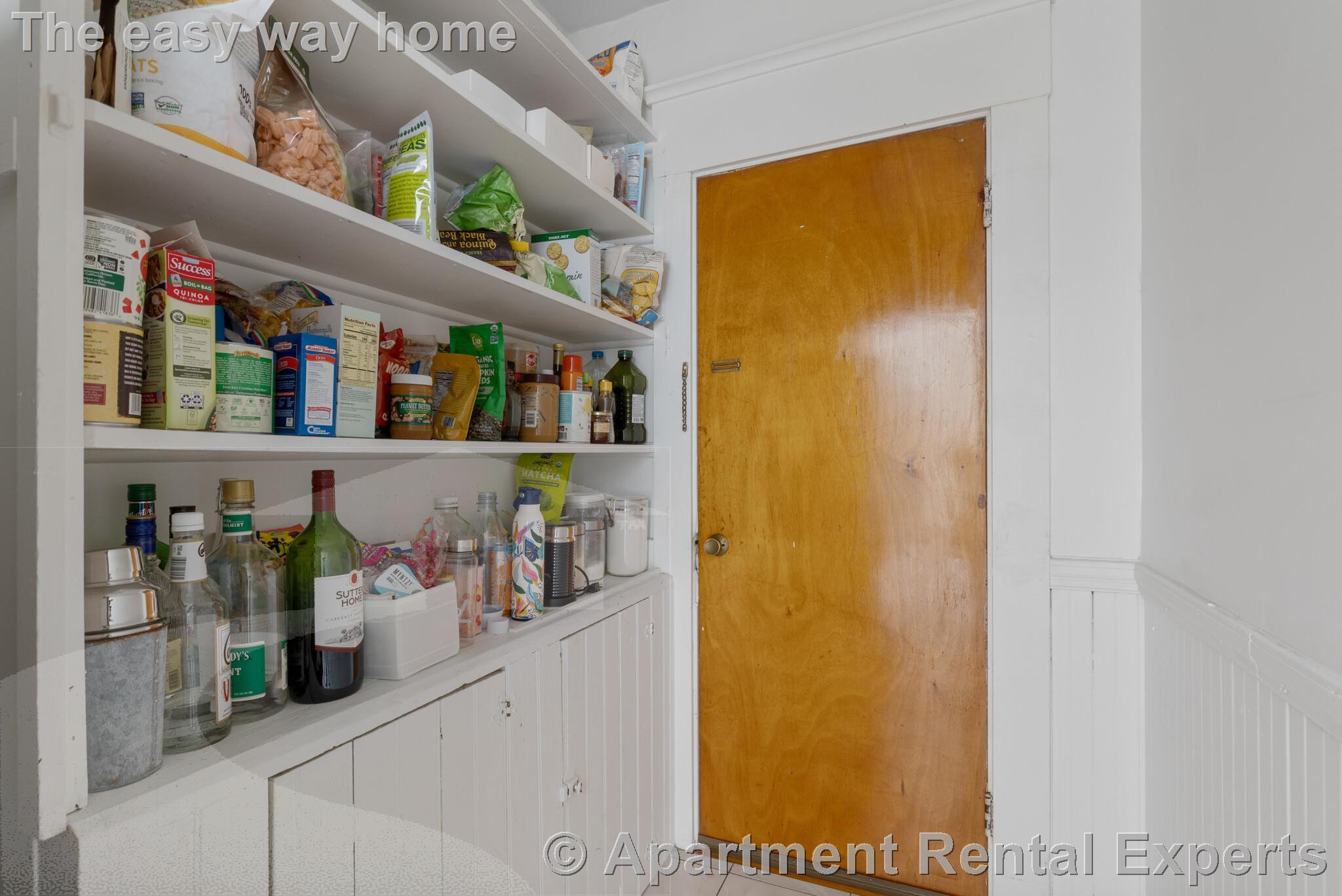 3 bed, 1 bath apartment for rent at 95 Beacon St Unit 3, Inman Square — photo 6 of 12