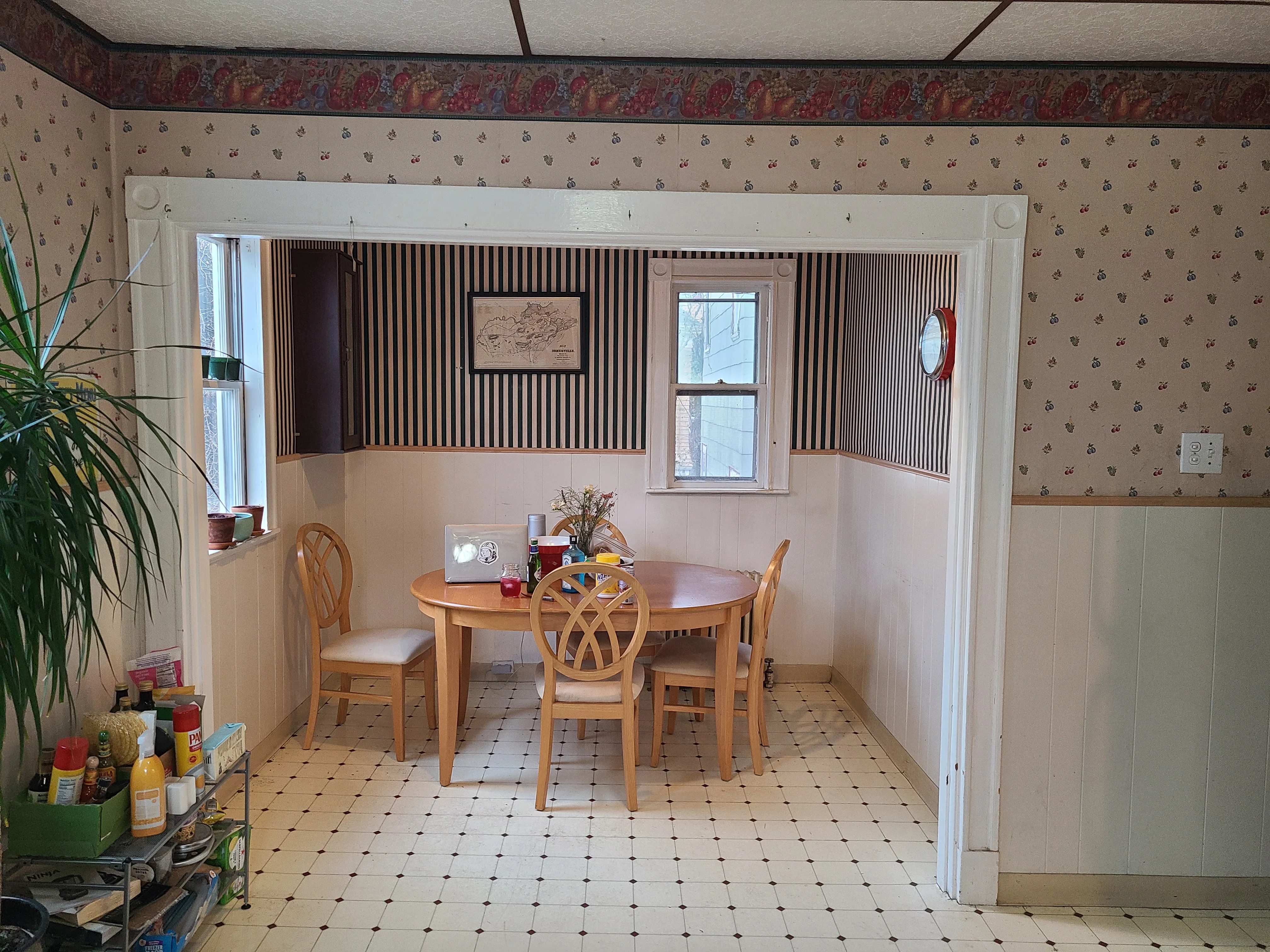 3 bed, 2 bath apartment for rent at 95 Belmont St Unit 2, Powder House Square — photo 4 of 17
