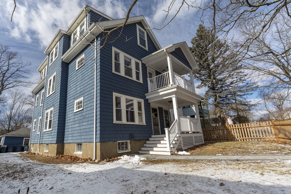 2 bed, 1 bath apartment for rent at 95 Bourne St Unit 1, Boston — photo 3 of 17