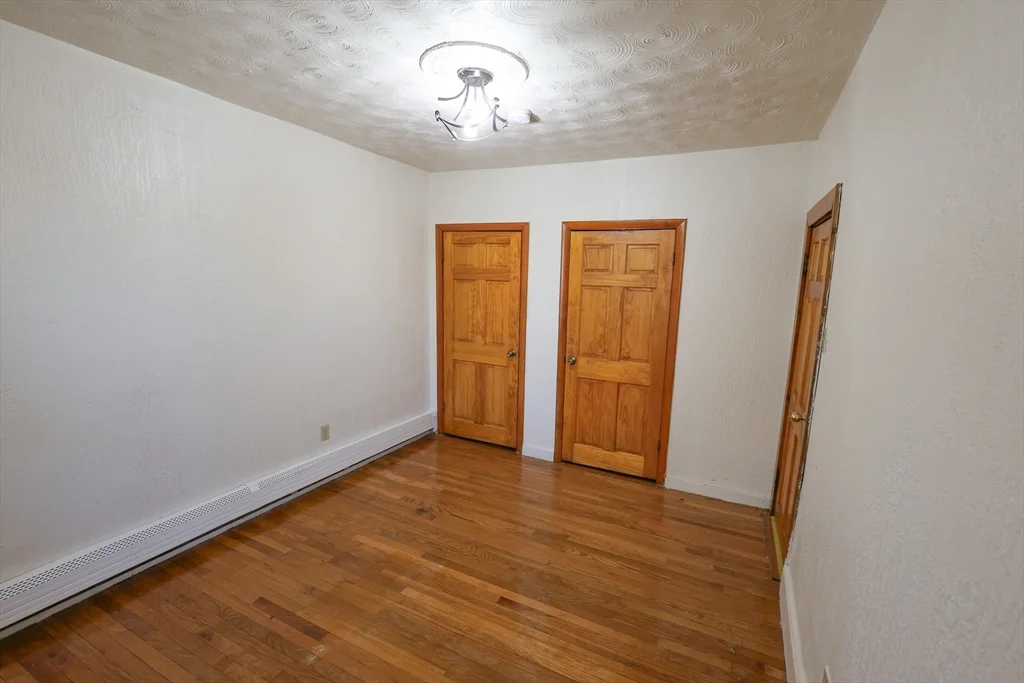 3 bed, 1 bath apartment for rent at 95 Bragdon St Unit 2, Roxbury — photo 9 of 19