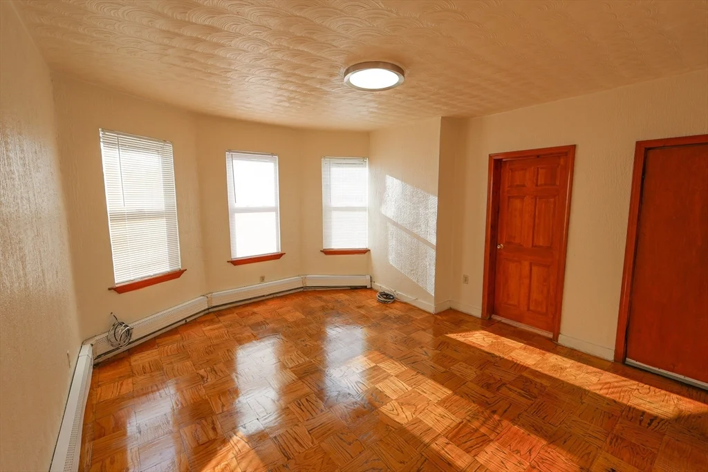 3 bed, 1 bath apartment for rent at 95 Bragdon St Unit 2, Roxbury — photo 6 of 19