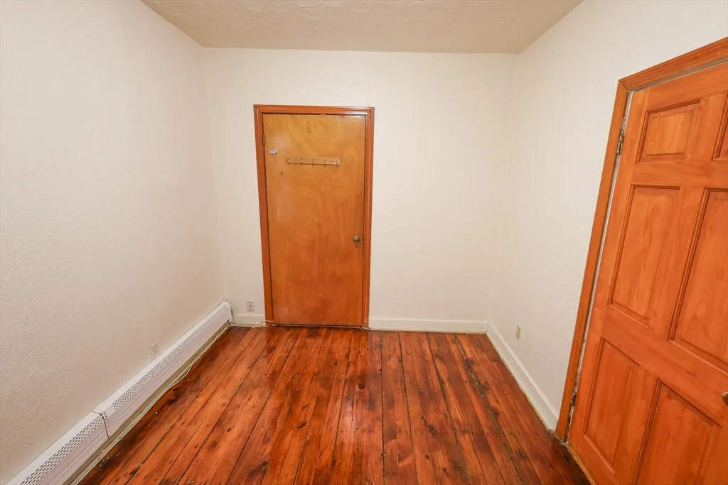 3 bed, 1 bath apartment for rent at 95 Bragdon St Unit 2, Roxbury — photo 17 of 19