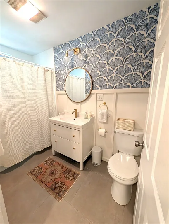 2 bed, 2 bath apartment for rent at 95 Brown Ave Unit 1, Roslindale — photo 8 of 17