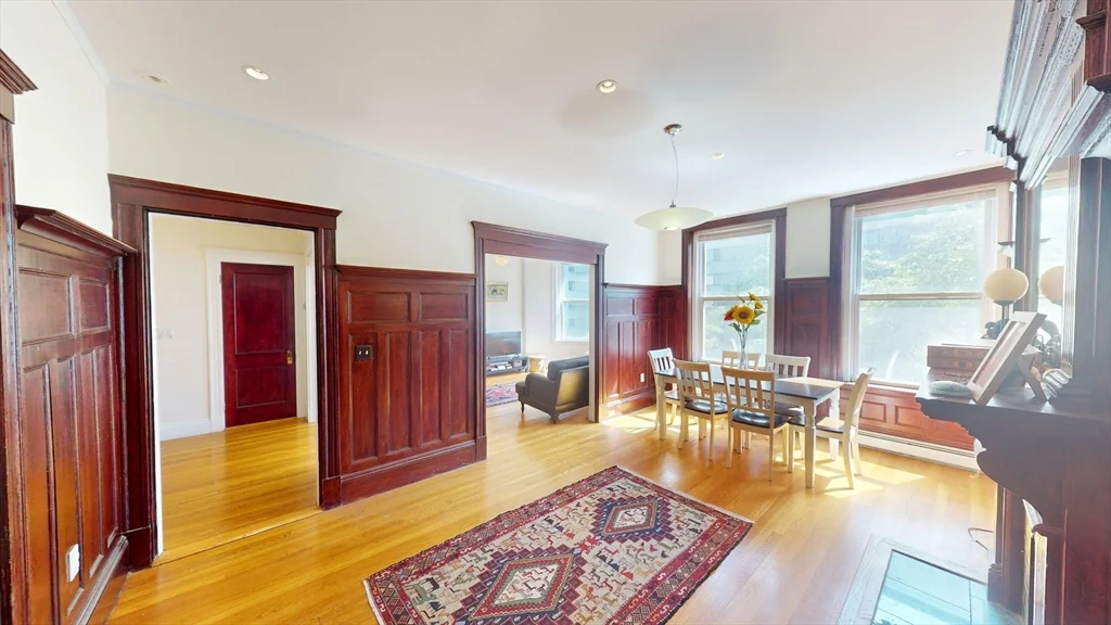 3 bed, 2 bath apartment for rent at 95 Centre St Unit 3, Coolidge Corner — photo 4 of 16