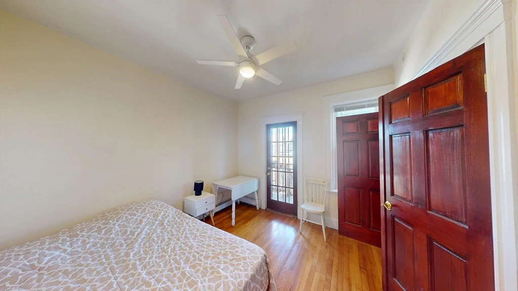 3 bed, 2 bath apartment for rent at 95 Centre St Unit 3, Coolidge Corner — photo 12 of 16