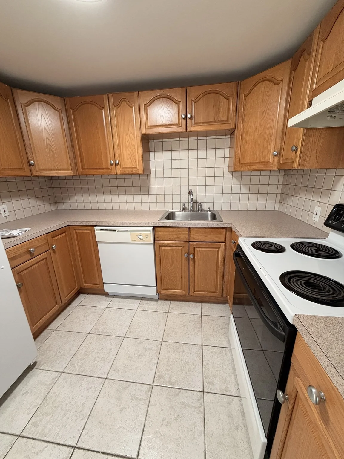 1 bed, 1 bath apartment for rent at 95 Copeland St Unit 3, Quincy — photo 5 of 9
