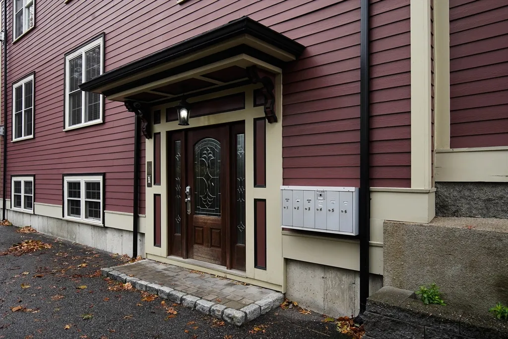 2 bed, 2 bath apartment for rent at 95 Dix St Unit 2, Dorchester — photo 20 of 24