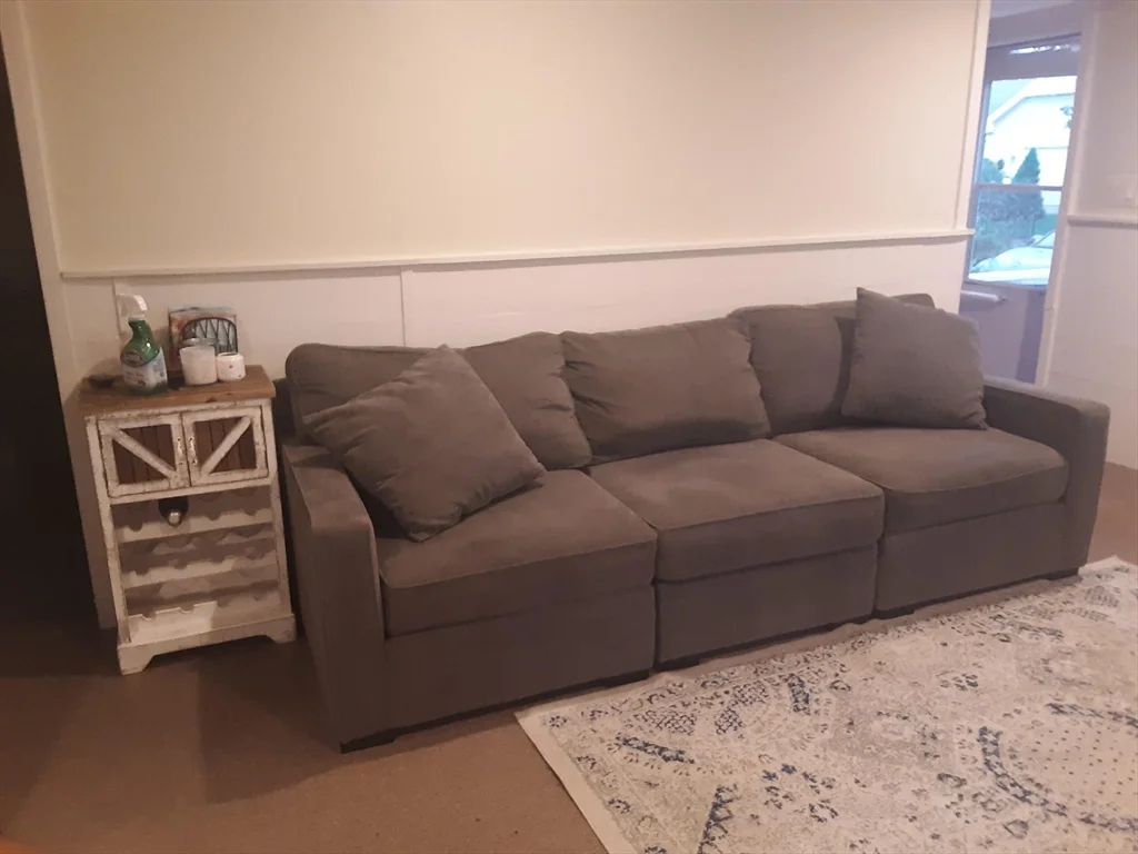 2 bed, 1 bath apartment for rent at 95 Donald Rd Unit 95, Marshfield — photo 4 of 5