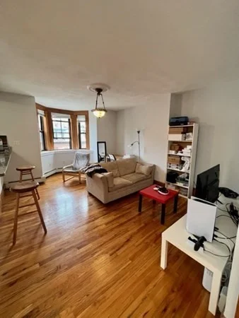 2 bed, 1 bath apartment for rent at 95 E Brookline St Unit 4, South End — photo 1 of 12