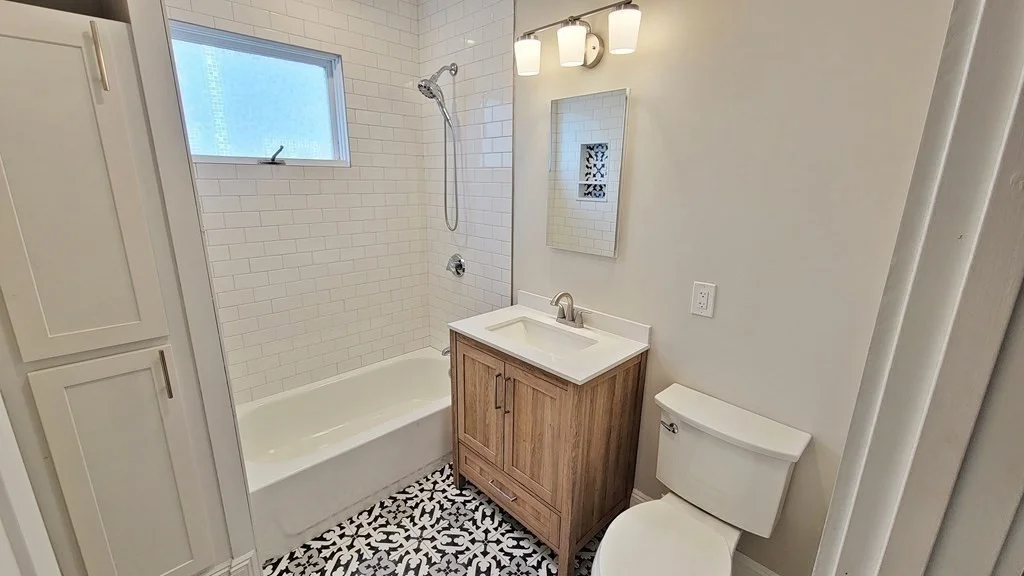 2 bed, 1 bath apartment for rent at 95 Edenfield Ave Unit 1, Watertown — photo 6 of 31