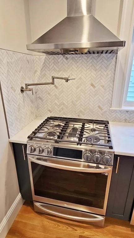 2 bed, 1 bath apartment for rent at 95 Edenfield Ave Unit 1, Watertown — photo 5 of 31