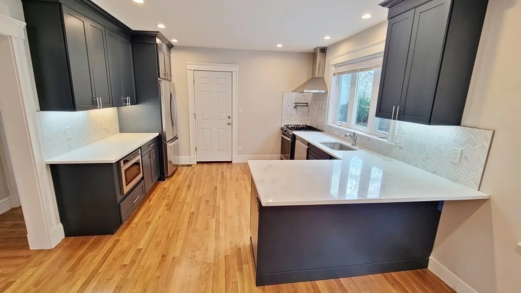 2 bed, 1 bath apartment for rent at 95 Edenfield Ave Unit 1, Watertown — photo 3 of 31