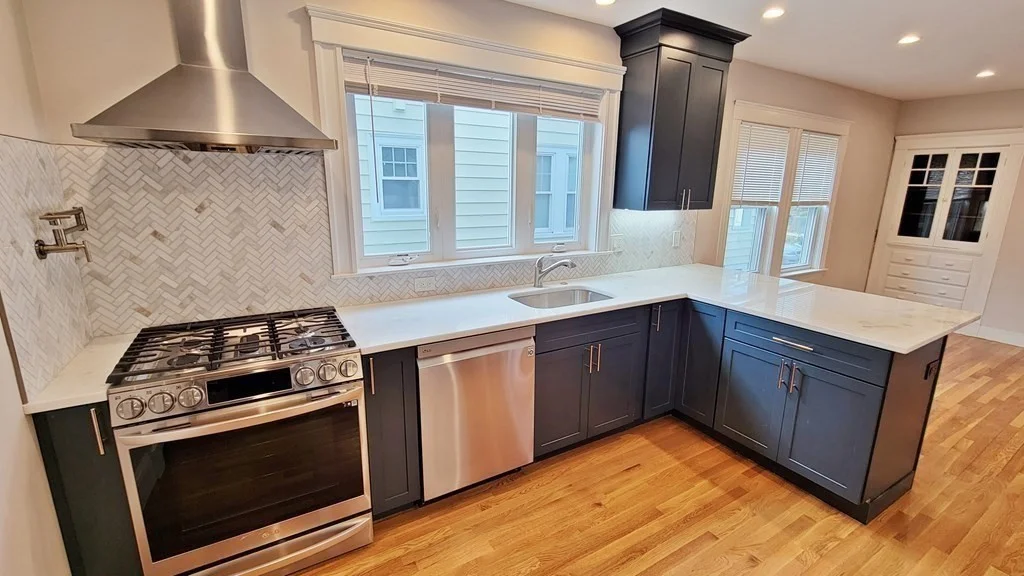2 bed, 1 bath apartment for rent at 95 Edenfield Ave Unit 1, Watertown — photo 2 of 31
