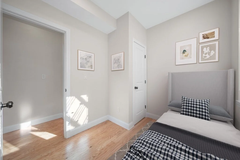 4 bed, 2 bath apartment for rent at 95 Endicott St Unit 2, North End — photo 10 of 12