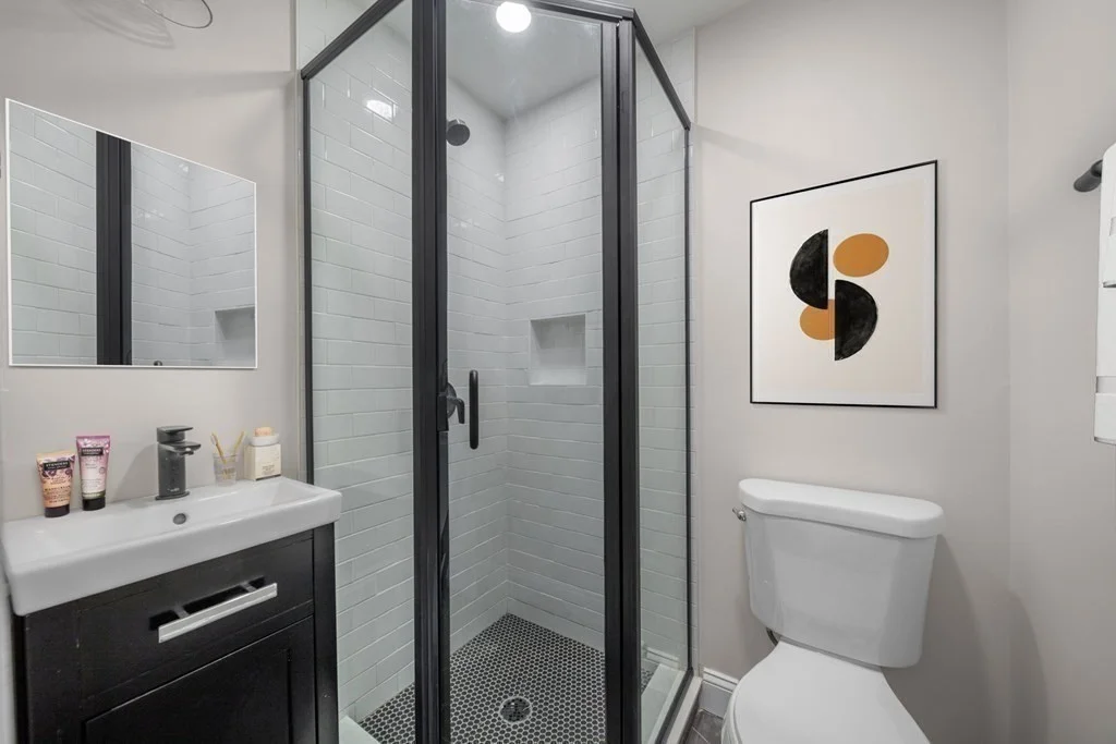 4 bed, 2 bath apartment for rent at 95 Endicott St Unit 2, North End — photo 8 of 12
