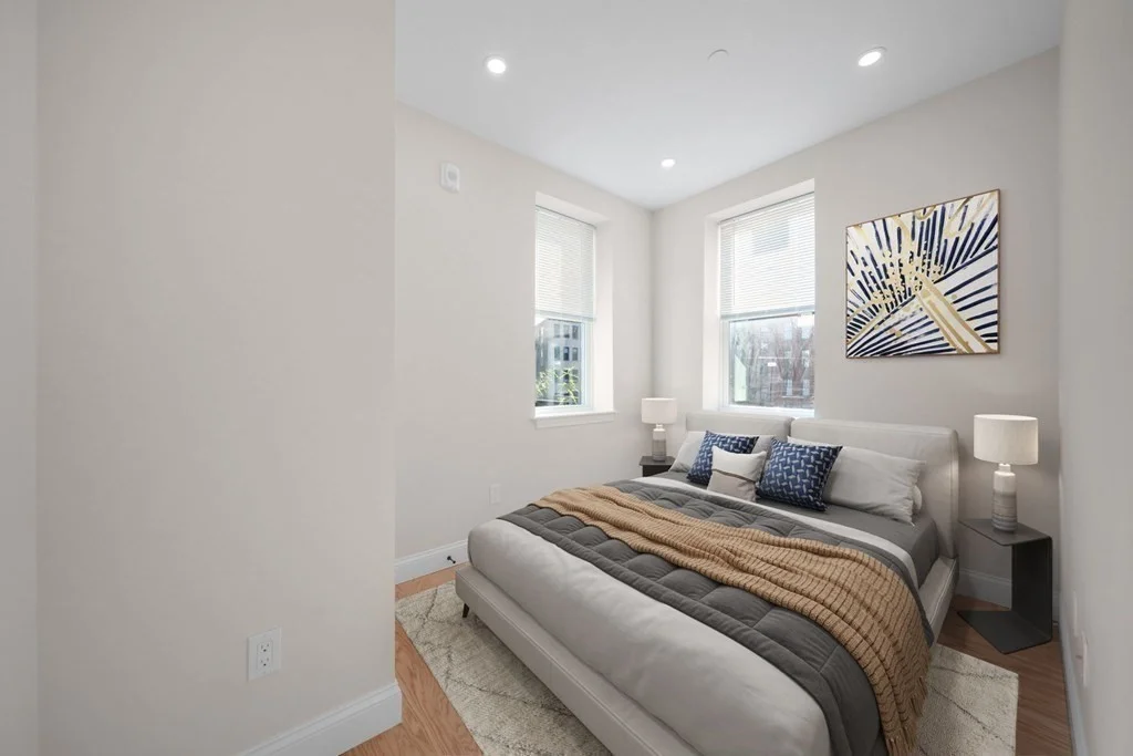 4 bed, 2 bath apartment for rent at 95 Endicott St Unit 2, North End — photo 6 of 12