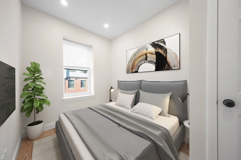 4 bed, 2 bath apartment for rent at 95 Endicott St Unit 2, North End — photo 9 of 12