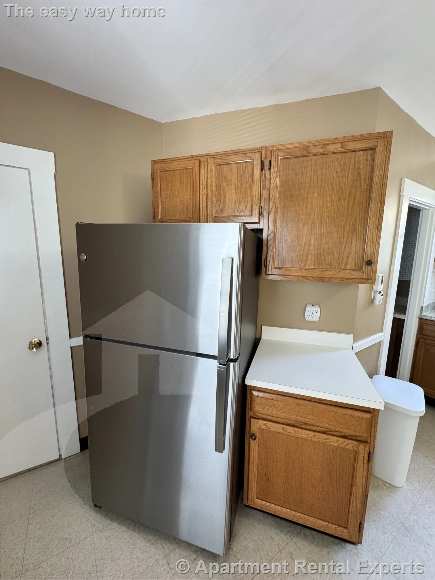 3 bed, 1 bath apartment for rent at 95 Flint St Unit 2, East Somerville — photo 3 of 17