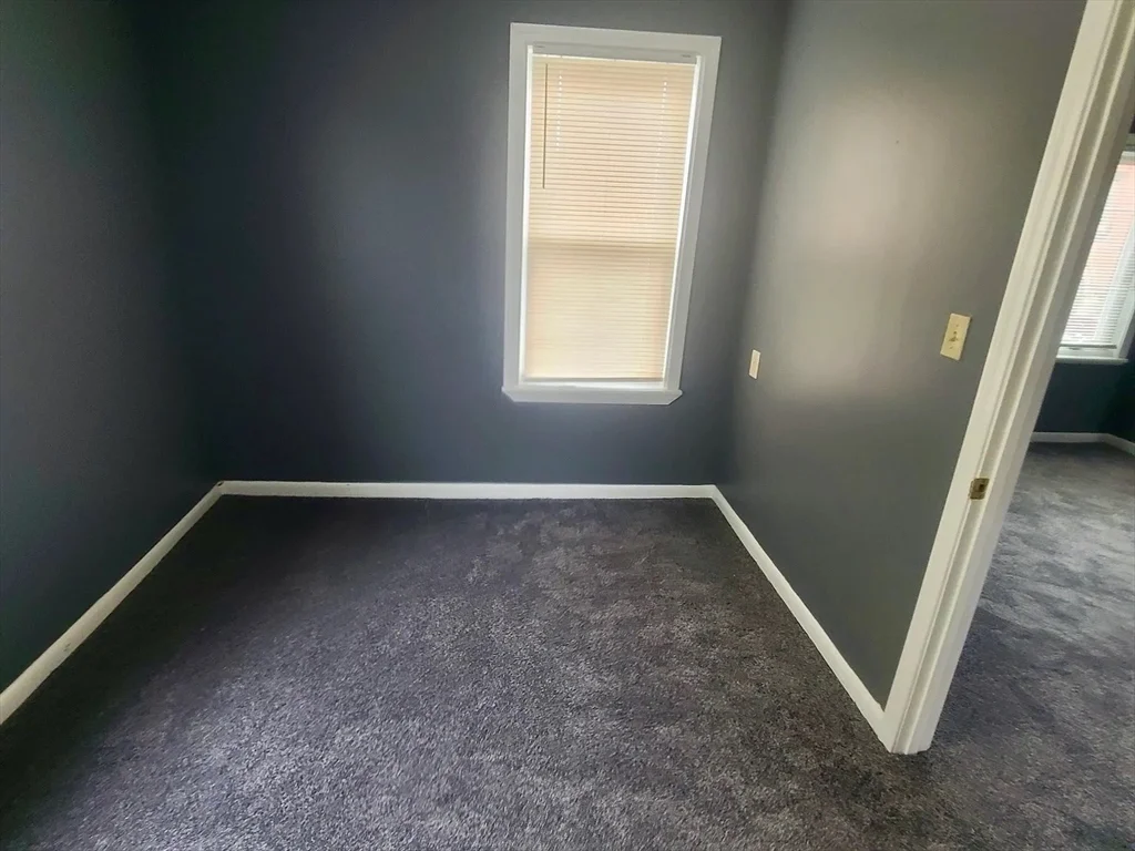 2 bed, 1 bath apartment for rent at 95 Flint St Unit 2, Fall River — photo 6 of 7