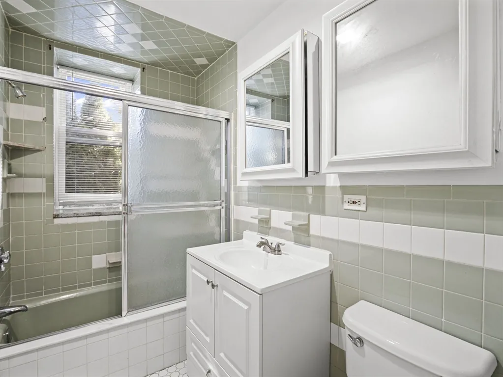 2 bed, 1 bath apartment for rent at 95 Florida St Unit 1, Dorchester — photo 19 of 29