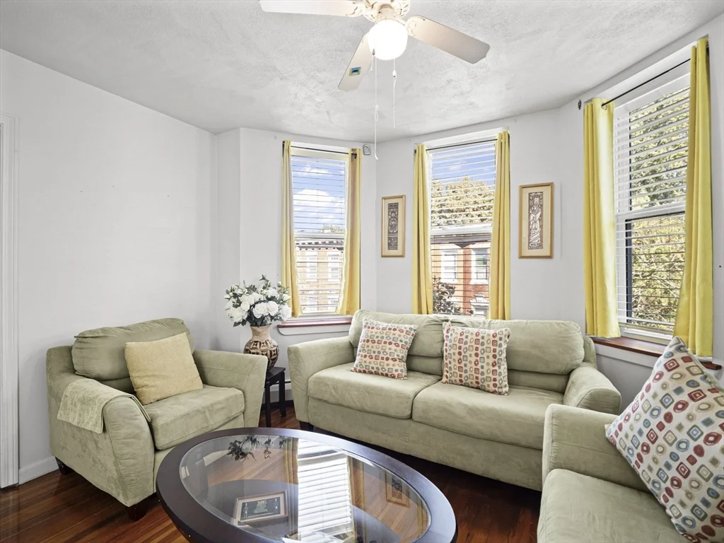 2 bed, 1 bath apartment for rent at 95 Florida St Unit 2, Dorchester — photo 2 of 29