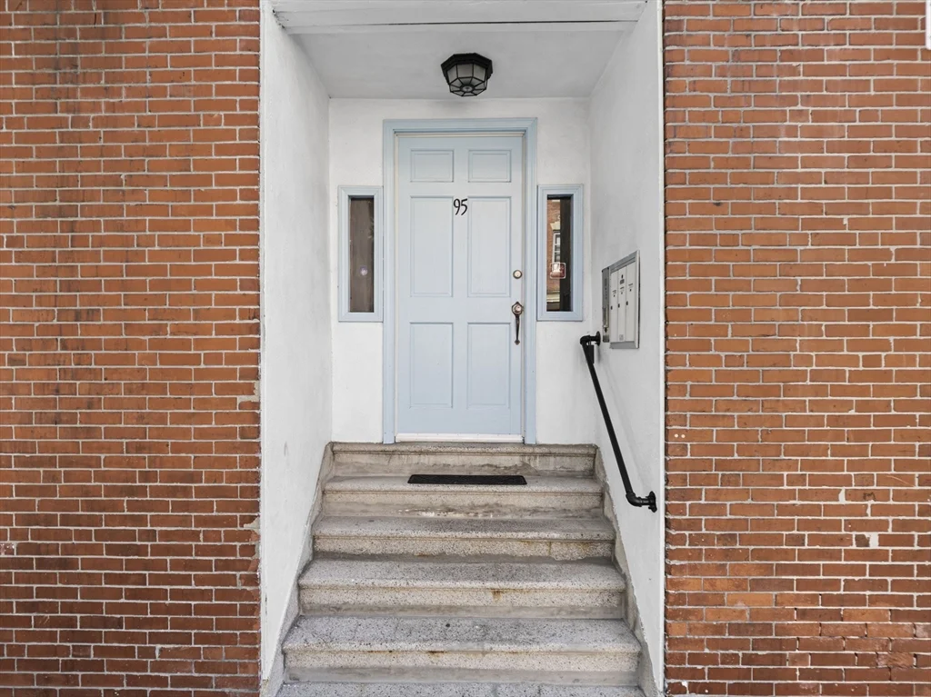 2 bed, 1 bath apartment for rent at 95 Florida St Unit 3, Dorchester — photo 26 of 29