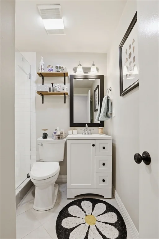 1 bed, 1 bath apartment for rent at 95 Gainsborough St Unit 302, Fenway — photo 12 of 14