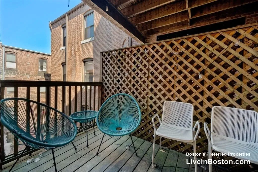 2 bed, 1 bath apartment for rent at 95 Gainsborough St Unit 307, Fenway — photo 10 of 11