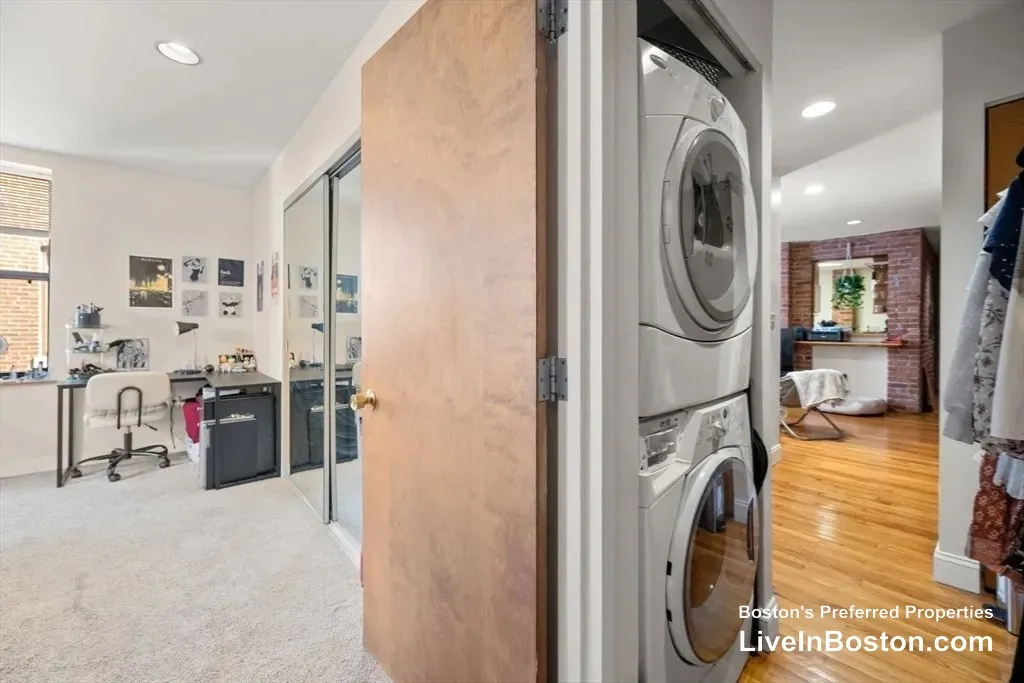 2 bed, 1 bath apartment for rent at 95 Gainsborough St Unit 307, Fenway — photo 7 of 11