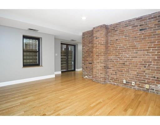 2 bed, 1 bath apartment for rent at 95 Gainsborough Unit 007, Fenway — photo 3 of 13