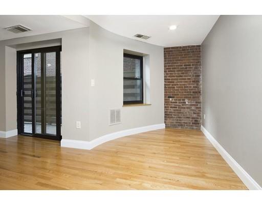 2 bed, 1 bath apartment for rent at 95 Gainsborough Unit 007, Fenway — photo 4 of 13