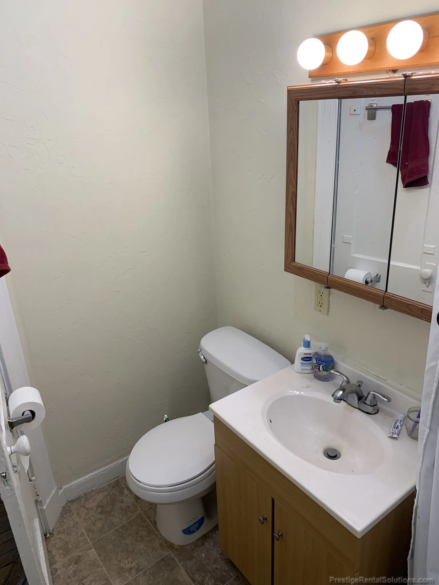 Studio bed, 1 bath apartment for rent at 95 Gordon St Unit 1, Brighton — photo 7 of 13