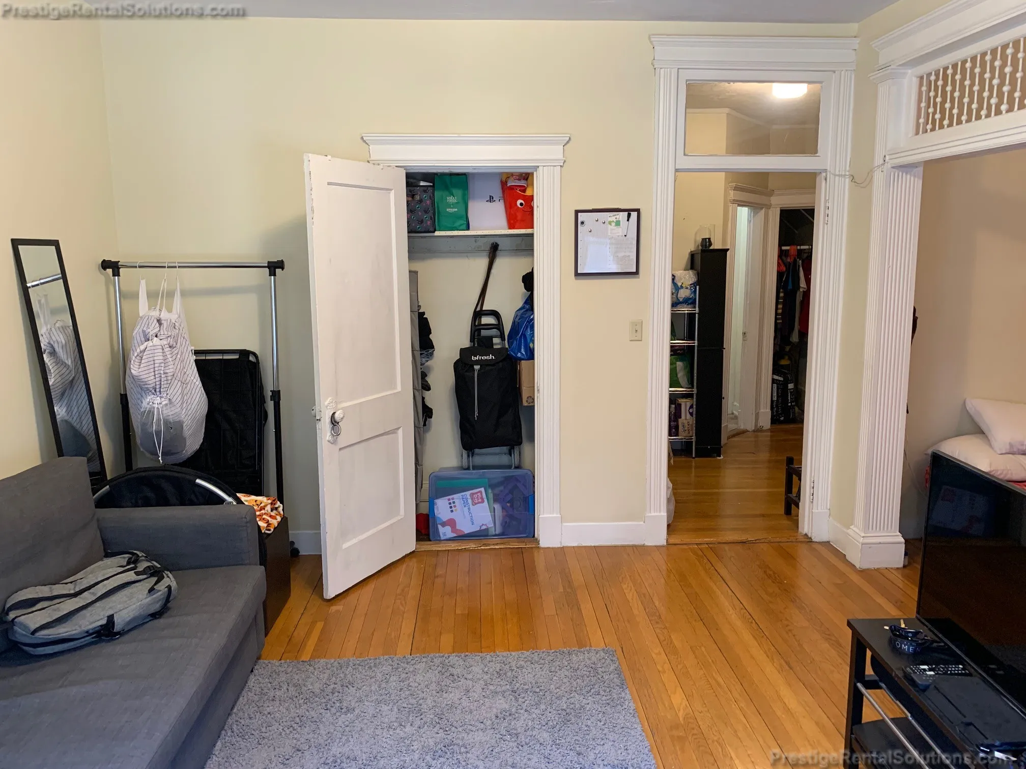 Studio bed, 1 bath apartment for rent at 95 Gordon St Unit 1, Brighton — photo 2 of 13
