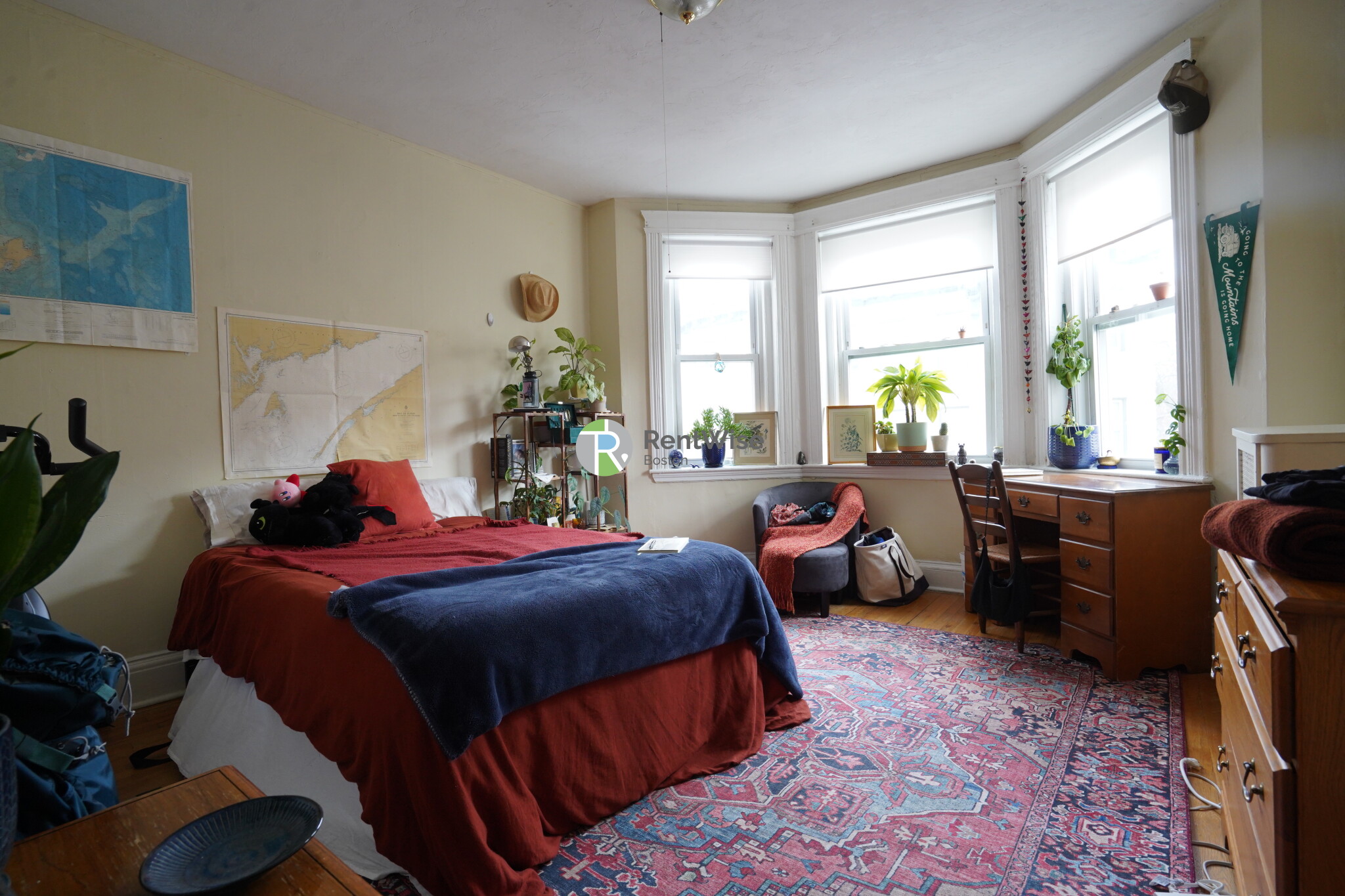 1 bed, 1 bath apartment for rent at 95 Gordon St Unit 12, Brighton