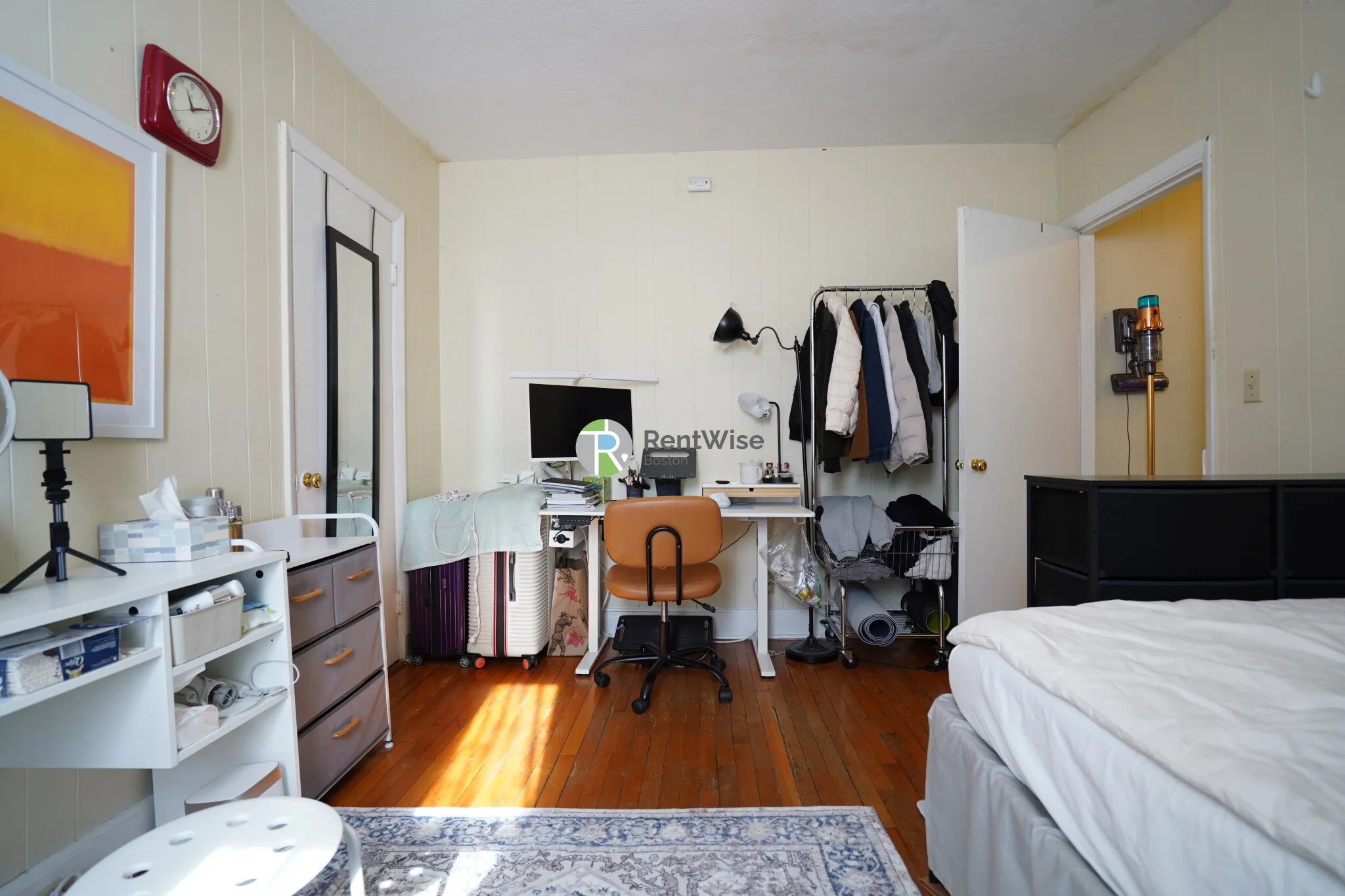 1 bed, 1 bath apartment for rent at 95 Gordon St Unit 15, Brighton — photo 3 of 11