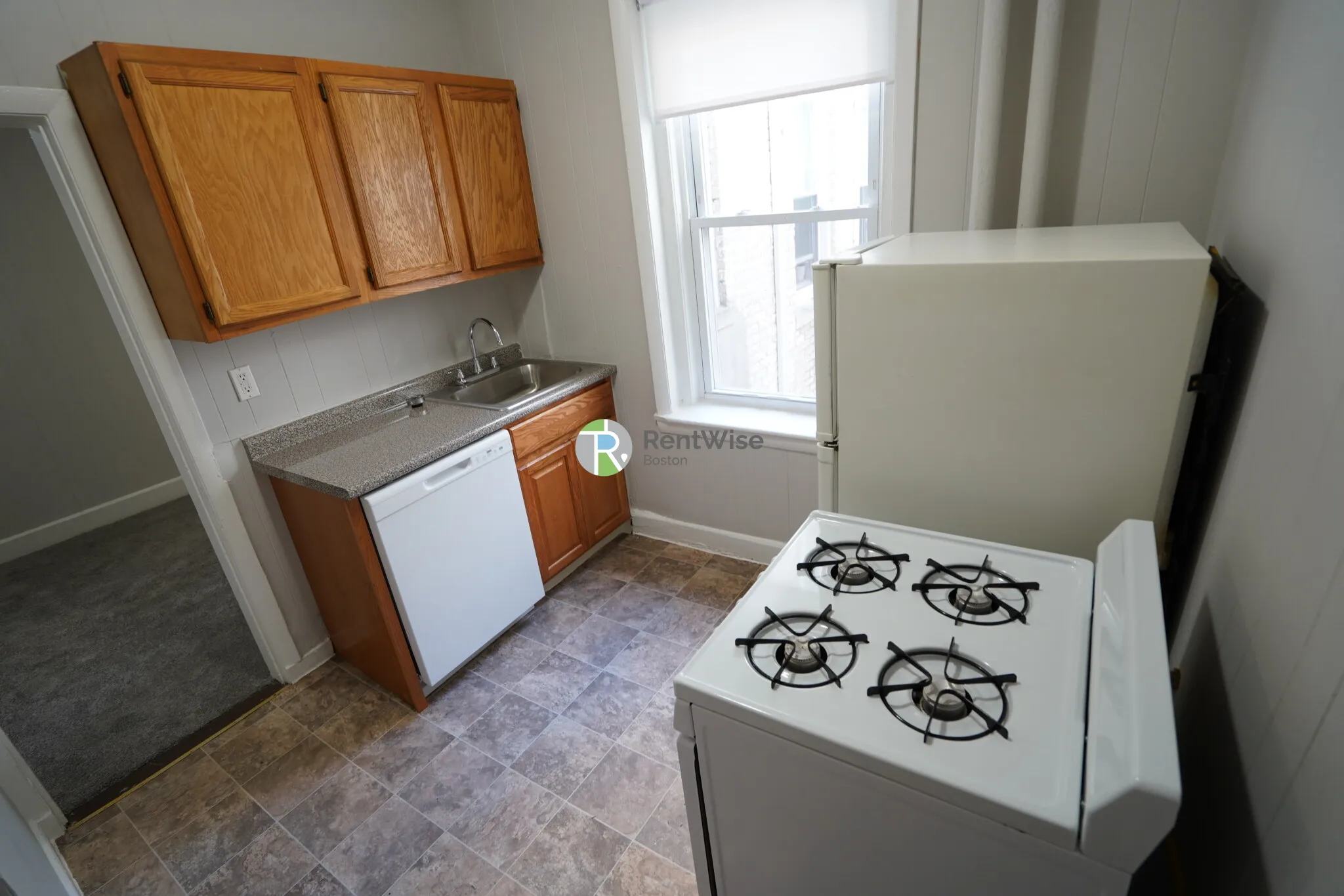 1 bed, 1 bath apartment for rent at 95 Gordon St Unit 3, Brighton — photo 10 of 16