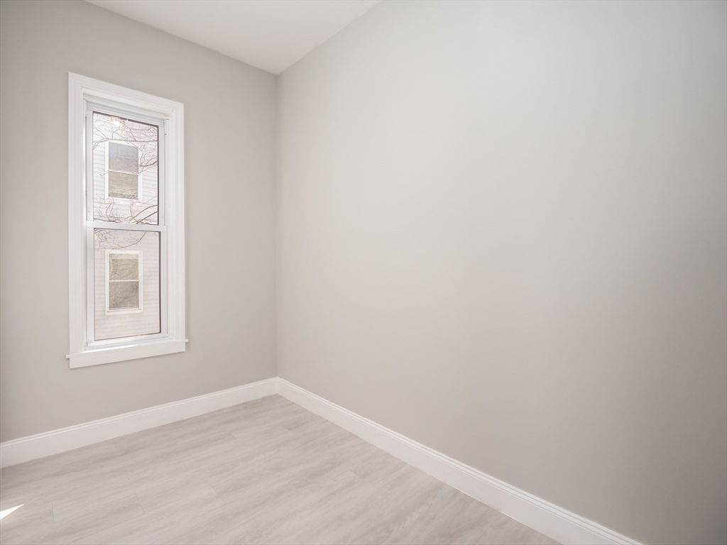 3 bed, 1 bath apartment for rent at 95 Green Hill Pkwy Unit 2, Worcester — photo 17 of 19