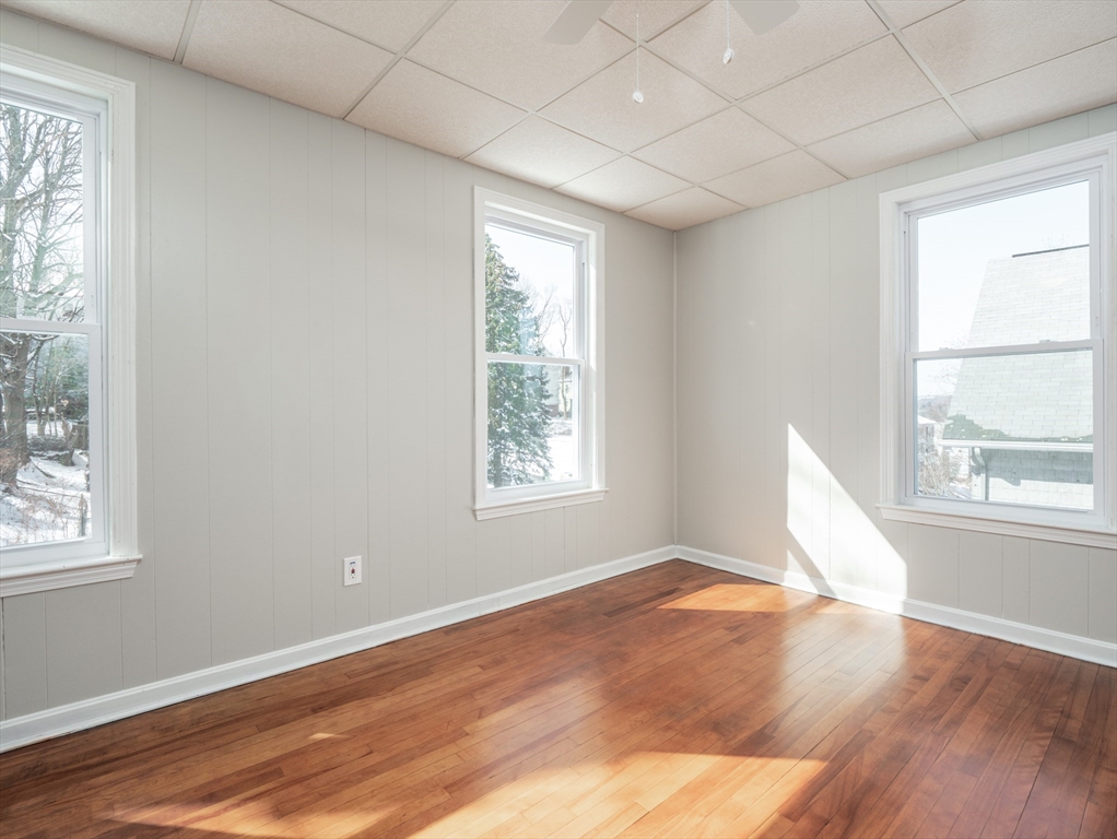 3 bed, 1 bath apartment for rent at 95 Green Hill Pkwy Unit 2, Worcester — photo 8 of 19