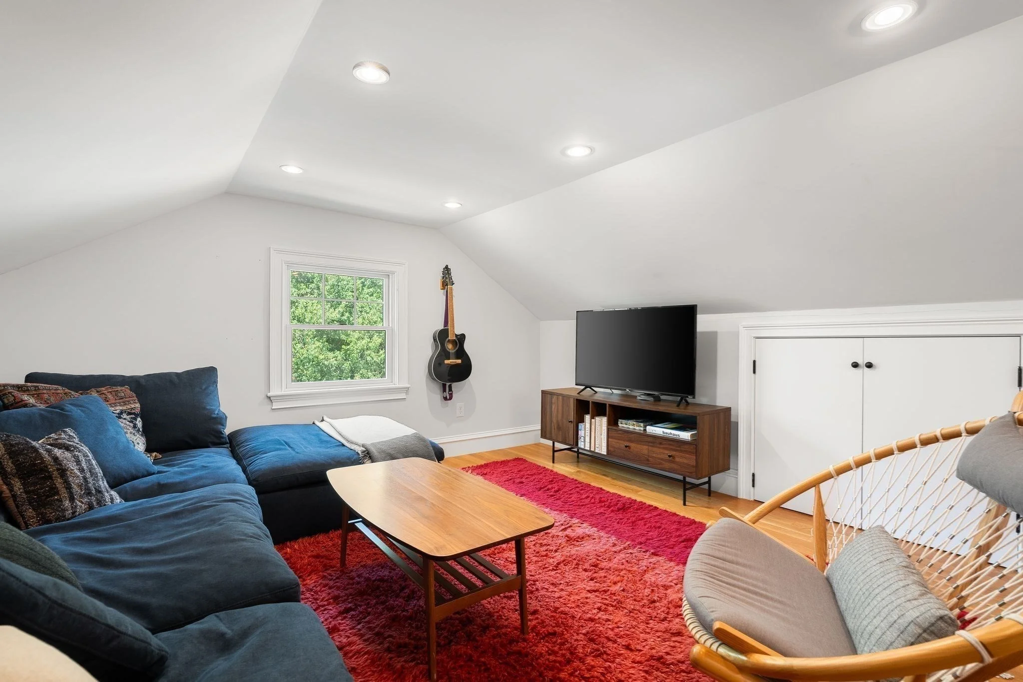 3 bed, 2 bath apartment for rent at 95 Green St Unit 2, Jamaica Plain — photo 30 of 40