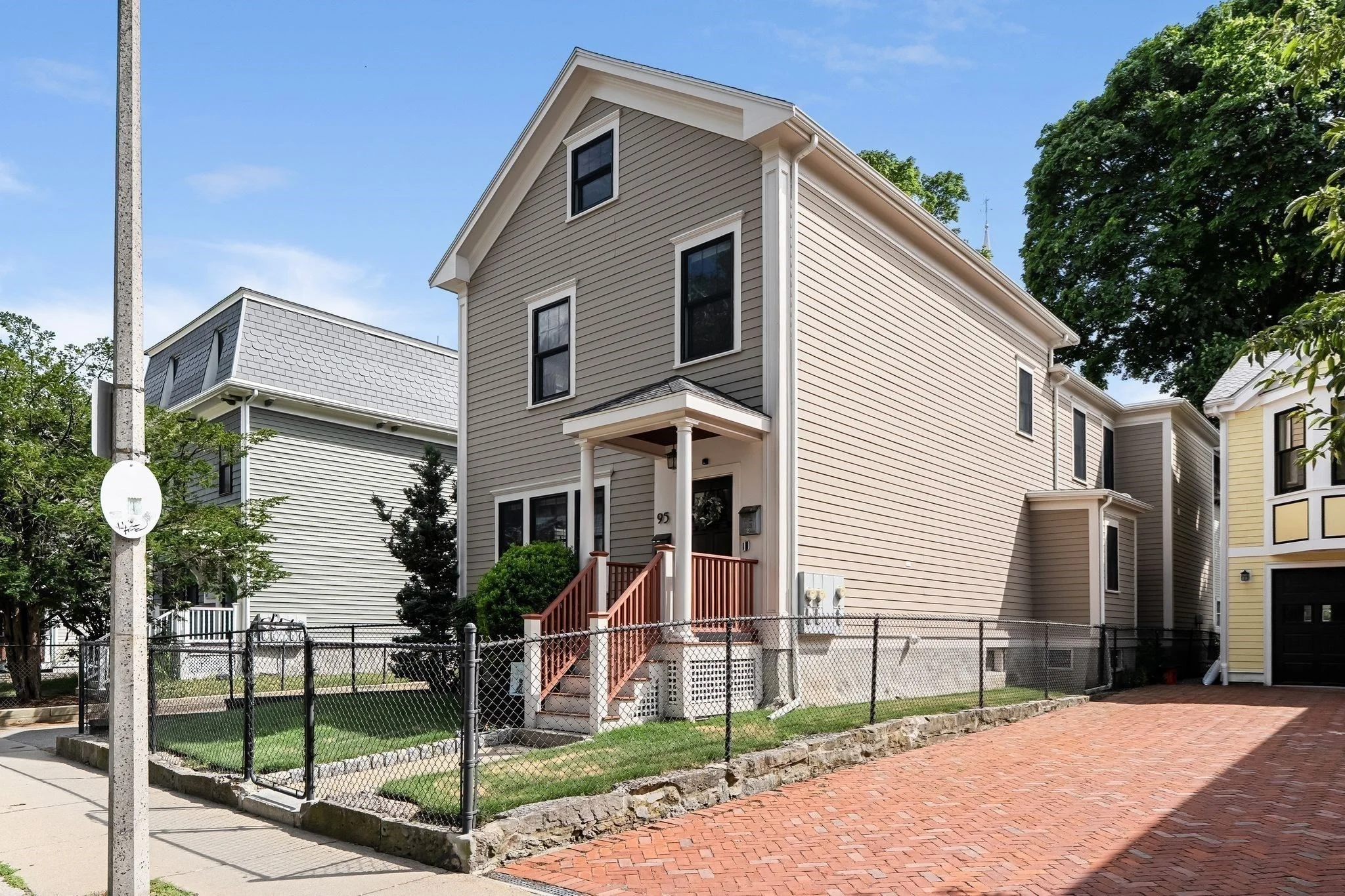 3 bed, 2 bath apartment for rent at 95 Green St Unit 2, Jamaica Plain — photo 6 of 40