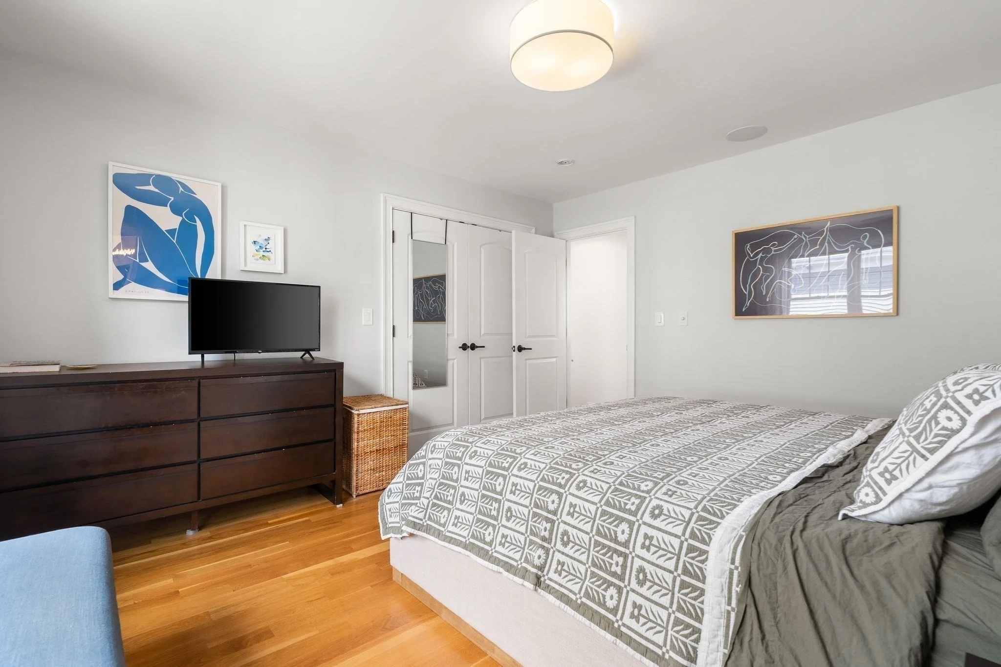 3 bed, 2 bath apartment for rent at 95 Green St Unit 2, Jamaica Plain — photo 18 of 40
