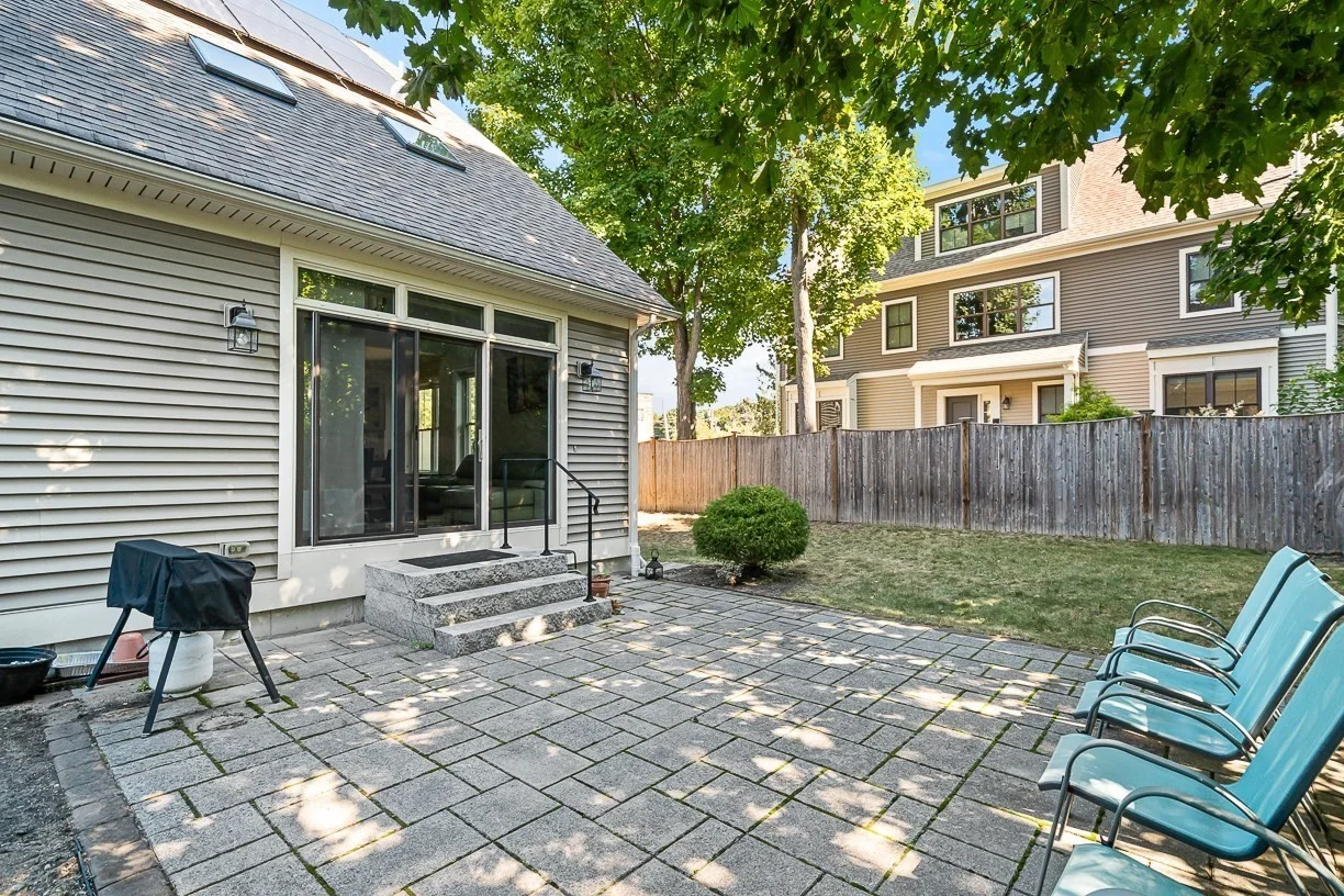 4 bed, 4+ bath apartment for rent at 95 Hemingway St Unit 95, Winchester — photo 37 of 42