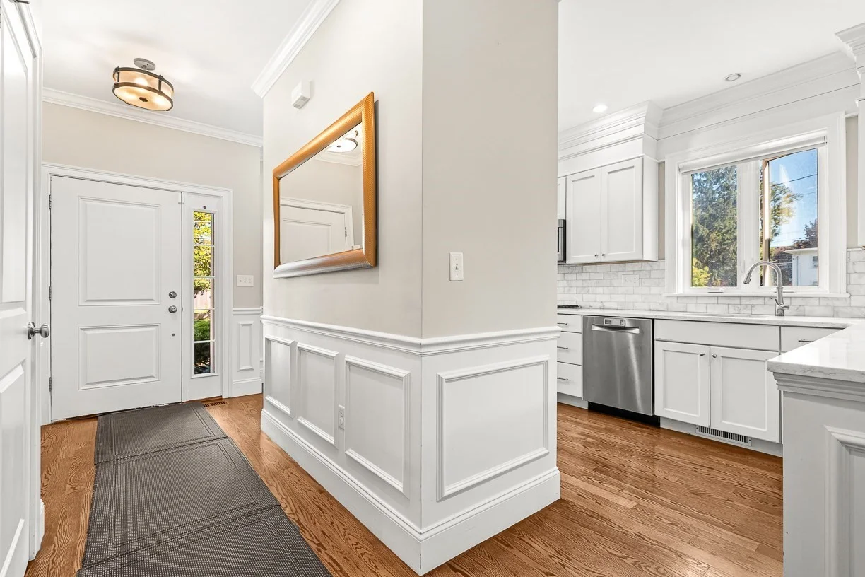 4 bed, 4+ bath apartment for rent at 95 Hemingway St Unit 95, Winchester — photo 3 of 42